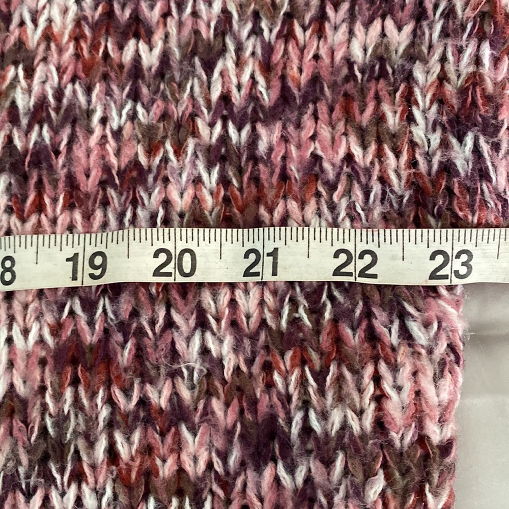 Sweater - Picture 6 of 7